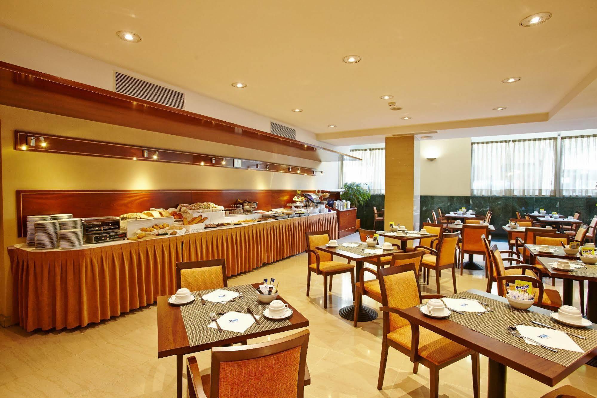 Hotel Leonardo Gran Via Barcellona